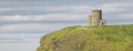  O'Brien's Tower at the Cliffs of Moher in County Clare, Ireland